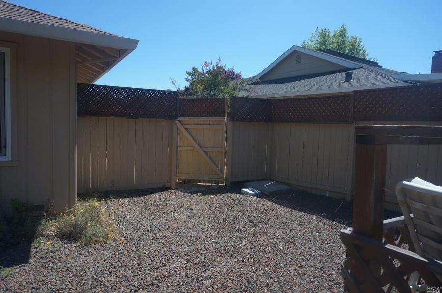 7410 Oakmont Drive