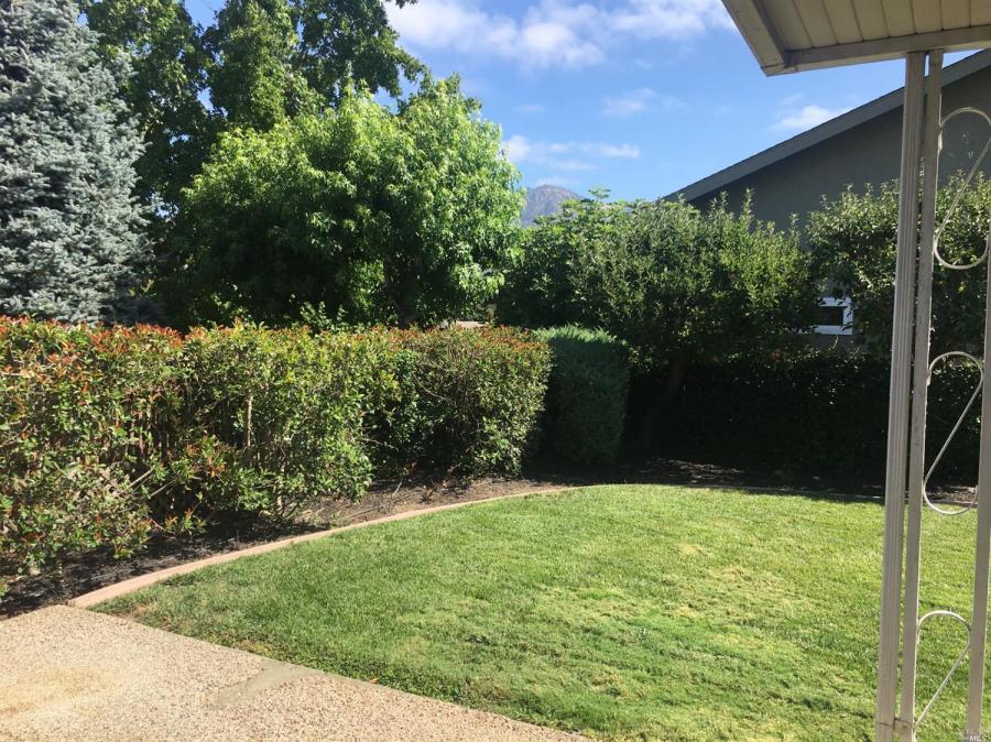 7387 Oakmont Drive