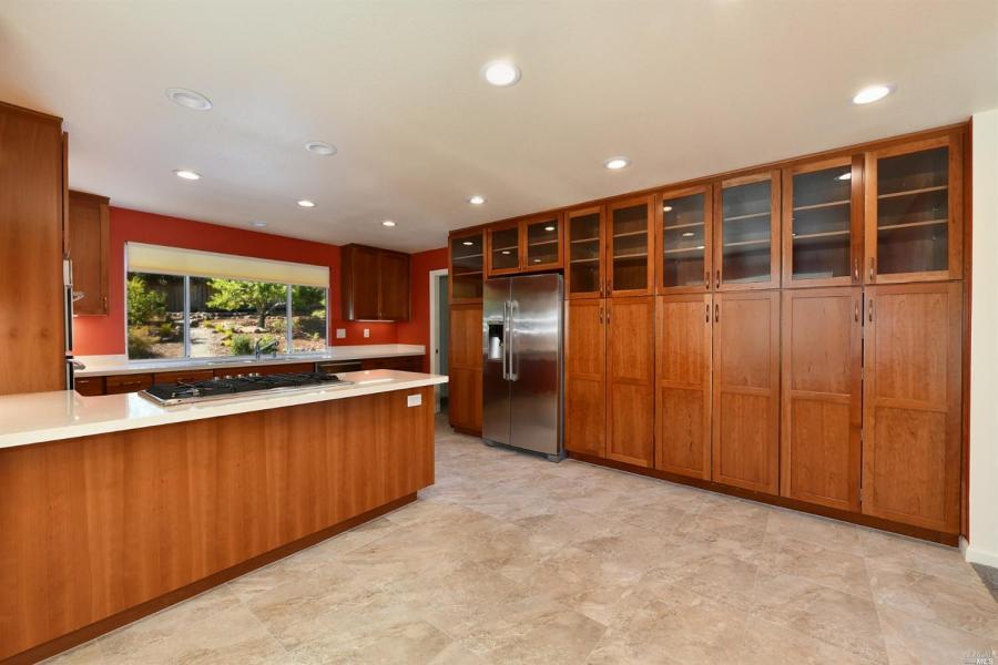7850 Oakmont Drive