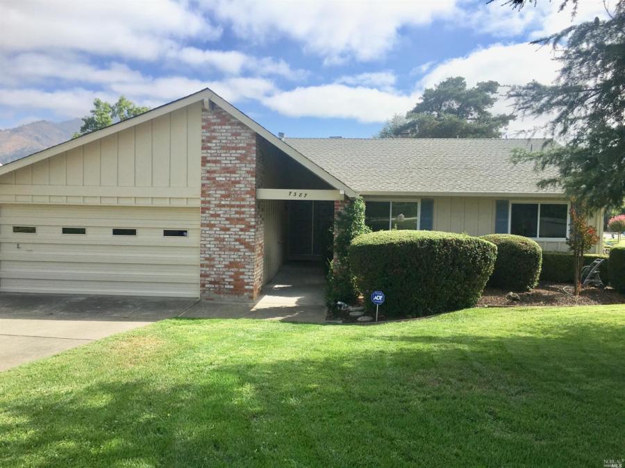 7387 Oakmont Drive