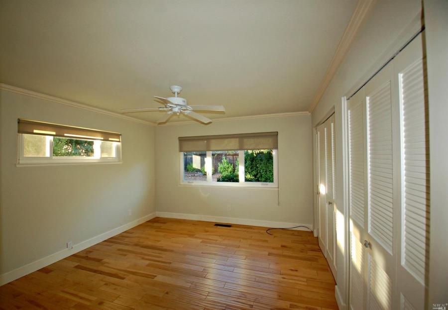 374 Mockingbird Circle