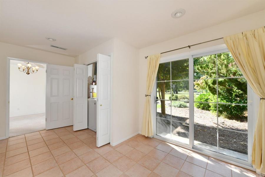 213 Belhaven Circle