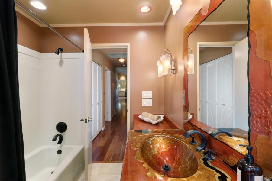 445 Oak Vista Drive