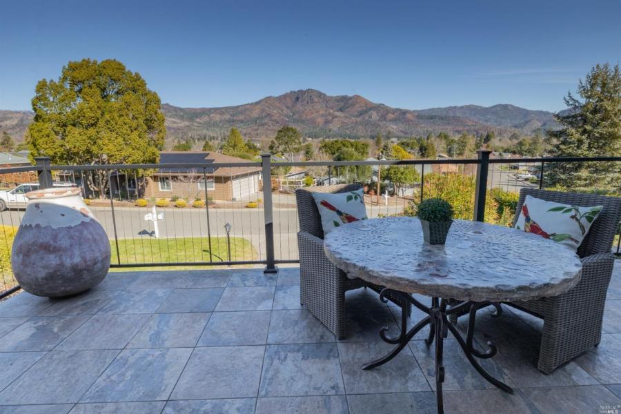 445 Oak Vista Drive