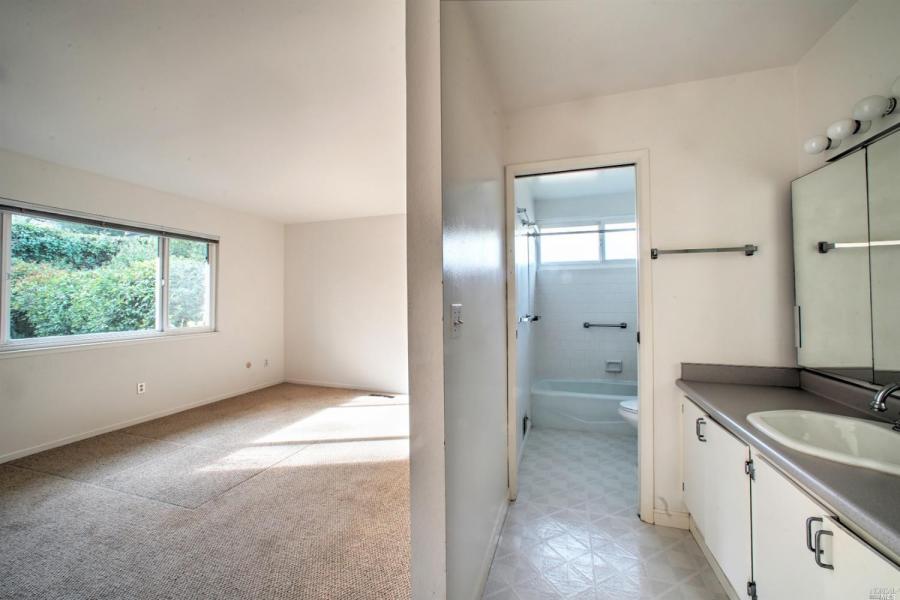 7328 Oakmont Drive