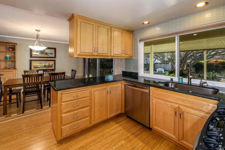 6578 Meadowridge Drive