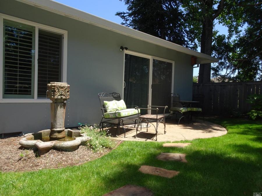 6924 Fairfield Drive