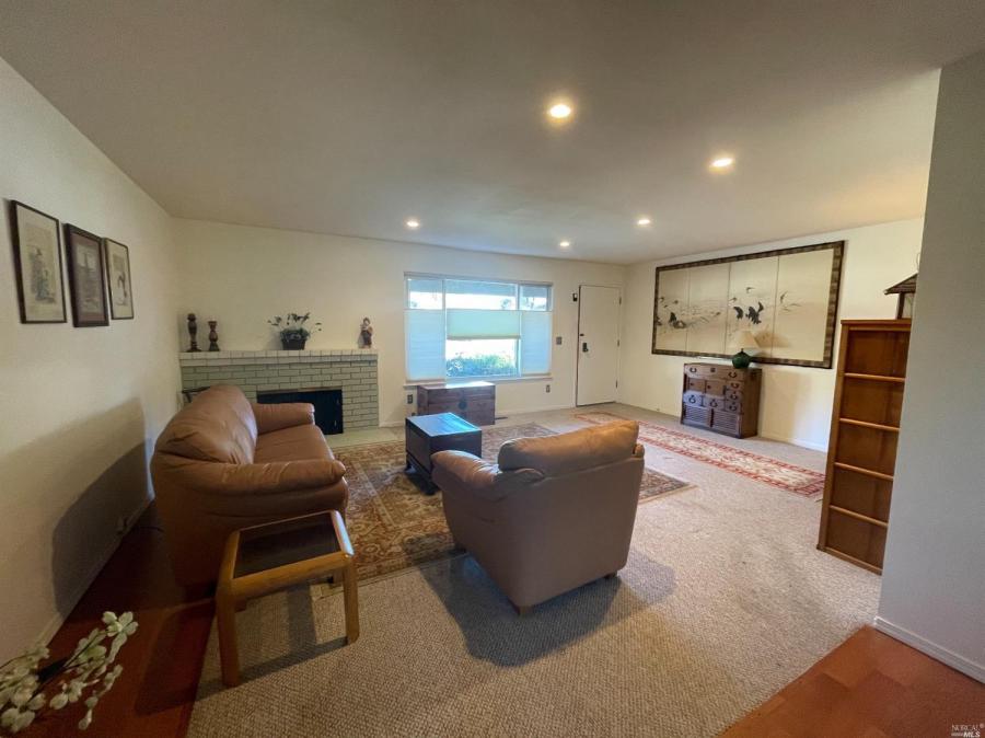 90 Aspen Meadows Circle