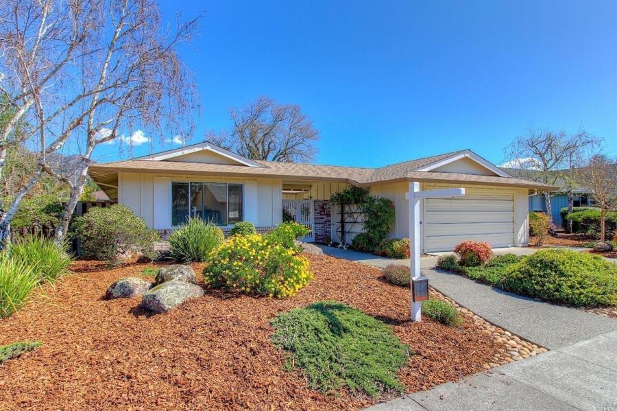 122 Valley Lakes Drive