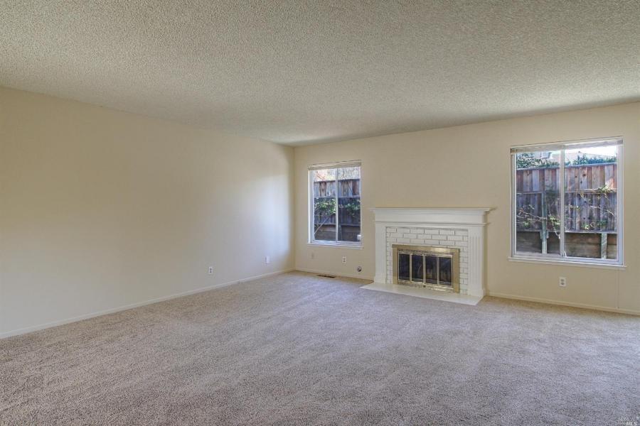 122 Valley Lakes Drive