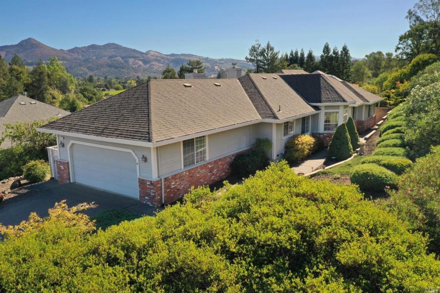 434 Crestridge Place