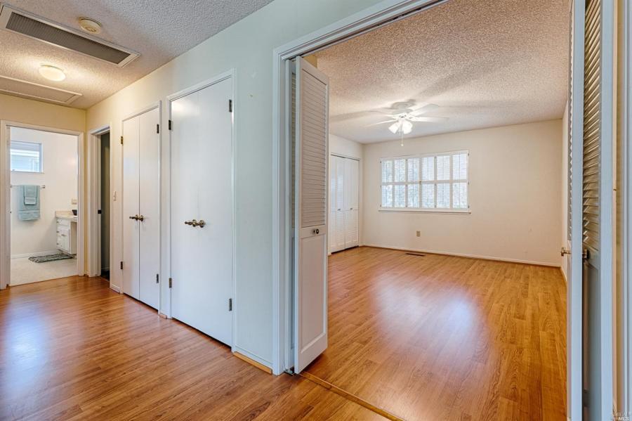 8839 Oak Trail Court