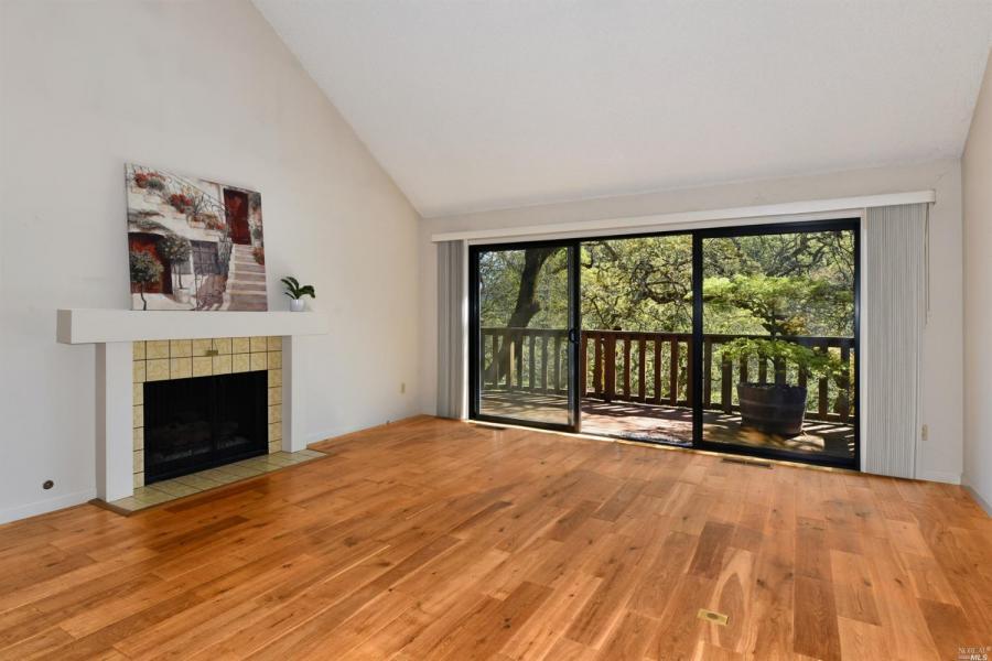 6 Oak Forest Lane