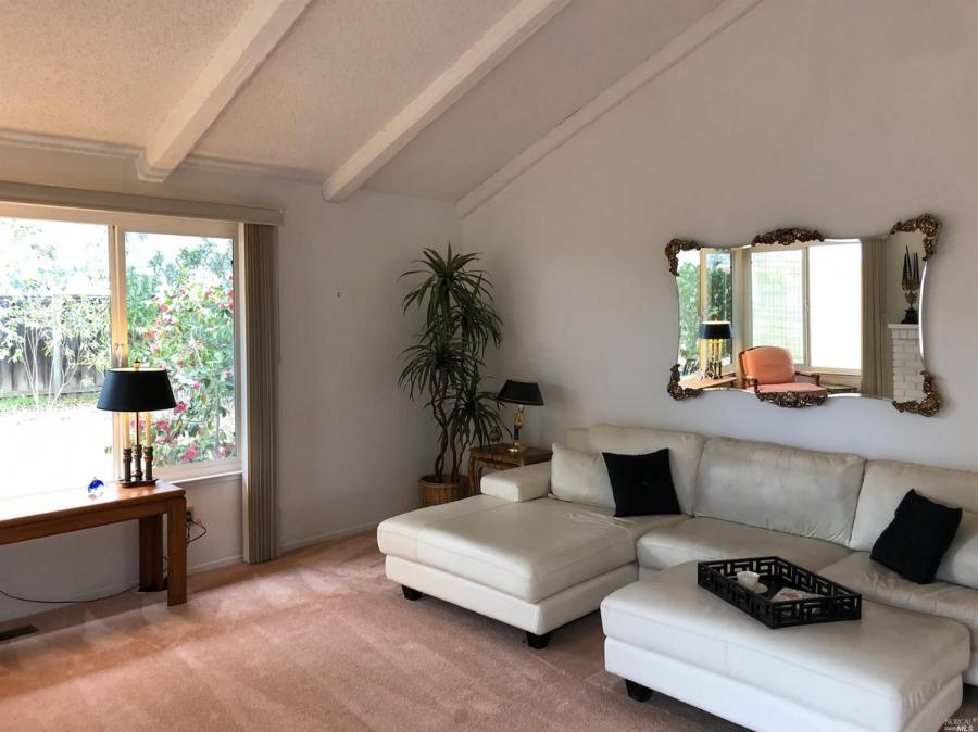 7145 Oak Leaf Drive