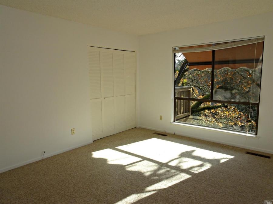 7 Oak Forest Lane