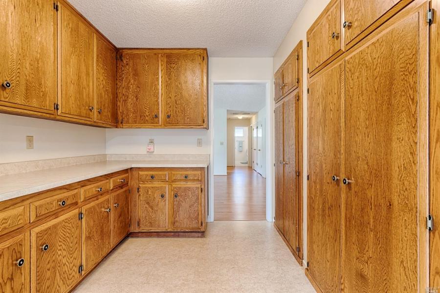 8839 Oak Trail Court