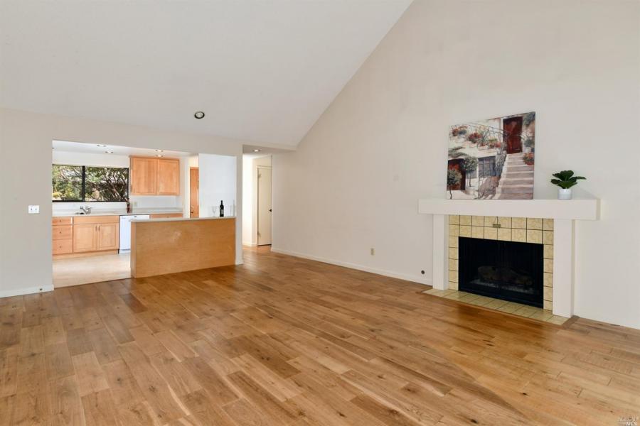 6 Oak Forest Lane