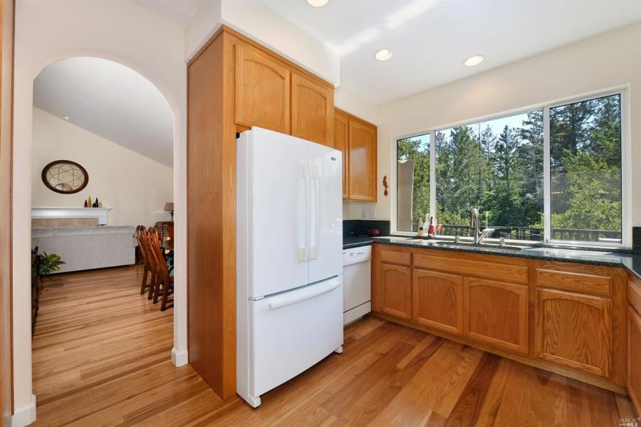 1035 Oak Mesa Drive