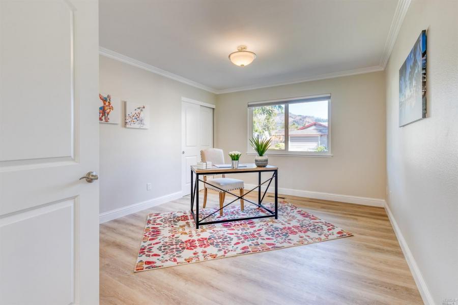 8887 Oakmont Drive