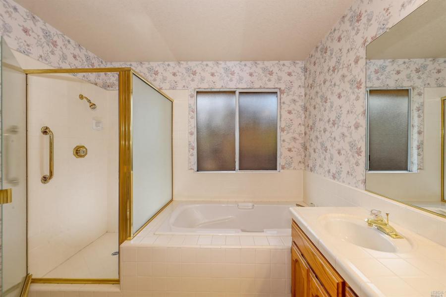 353 Miramonte Court