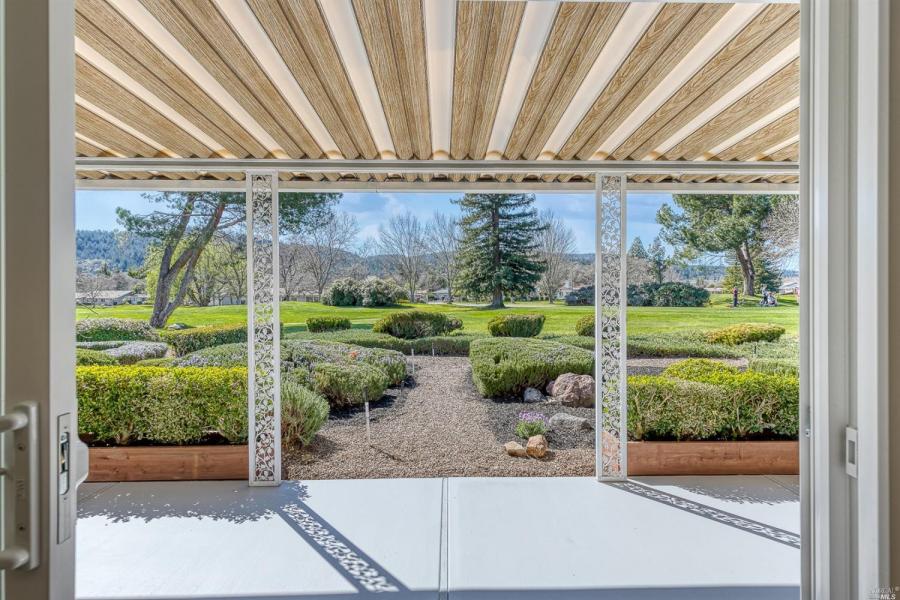 8887 Oakmont Drive