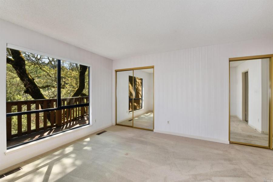 6 Oak Forest Lane