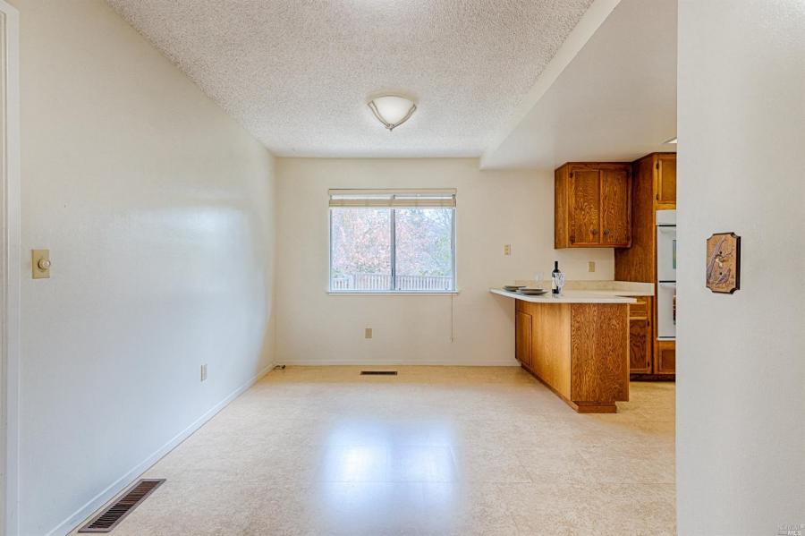 8839 Oak Trail Court