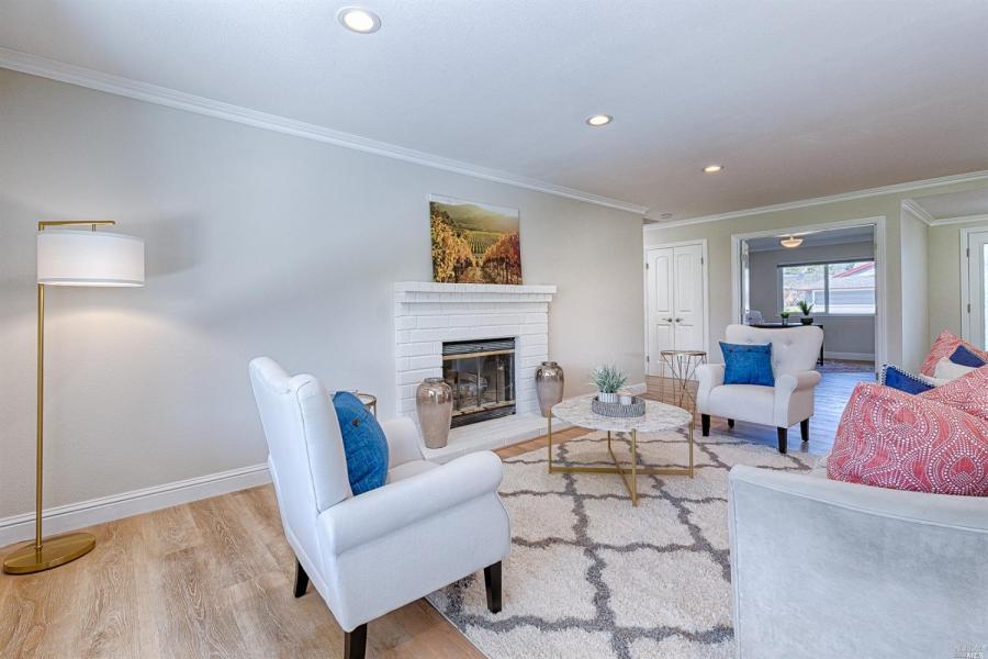 8887 Oakmont Drive