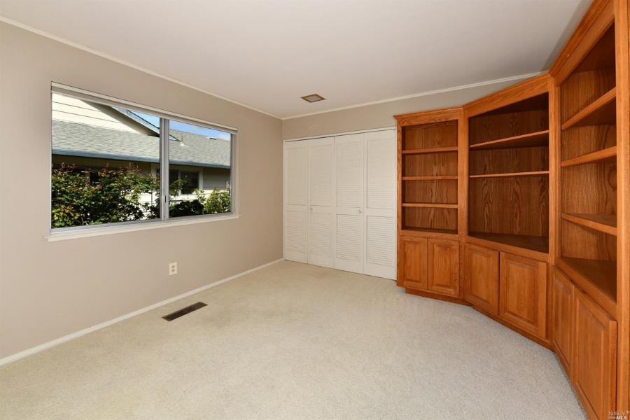 8797 Oakmont Drive
