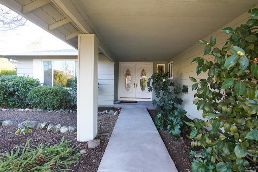 220 Golf Green Lane