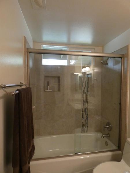 7309 Oak Leaf Drive