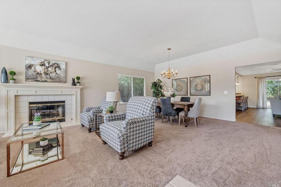 315 Miramonte Place