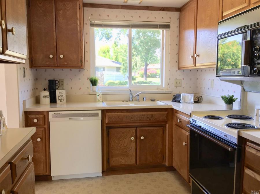 341 Twin Lakes Drive