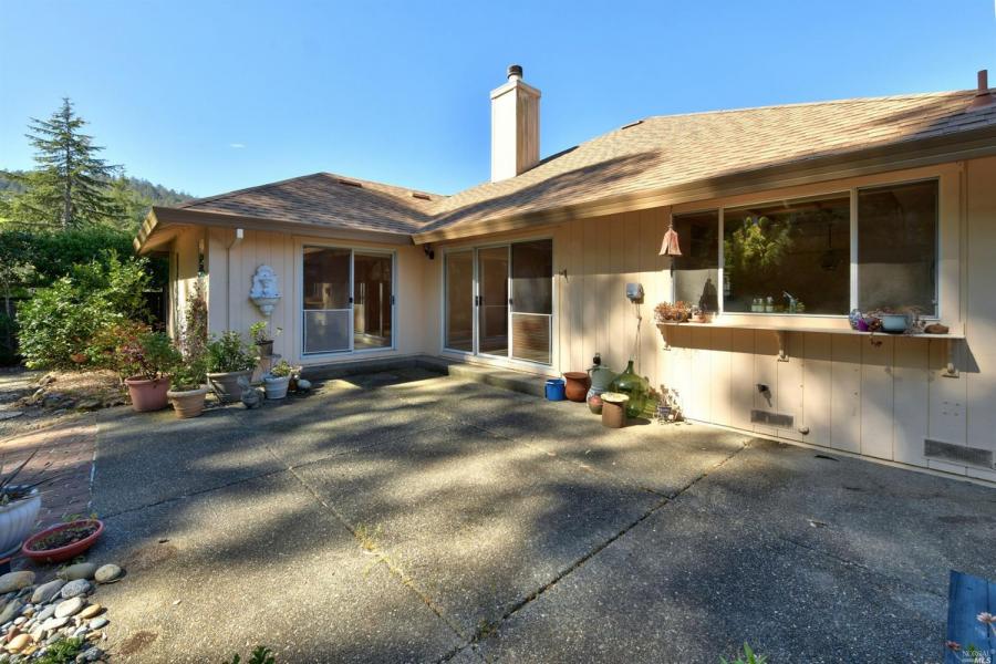 8350 Oakmont Drive