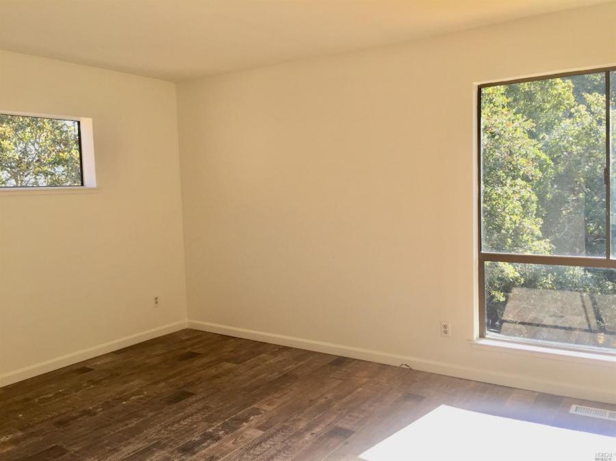 3 Oak Forest Lane