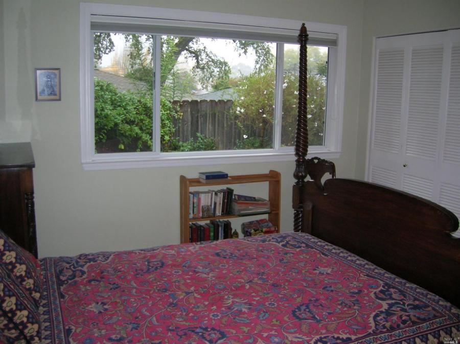 424 Deerfield Circle