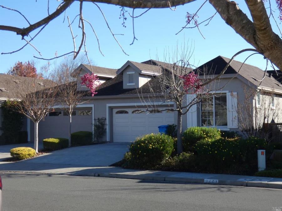 9449 Oak Trail Circle