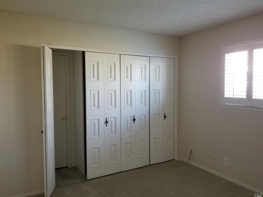 6528 Meadowgreen Place