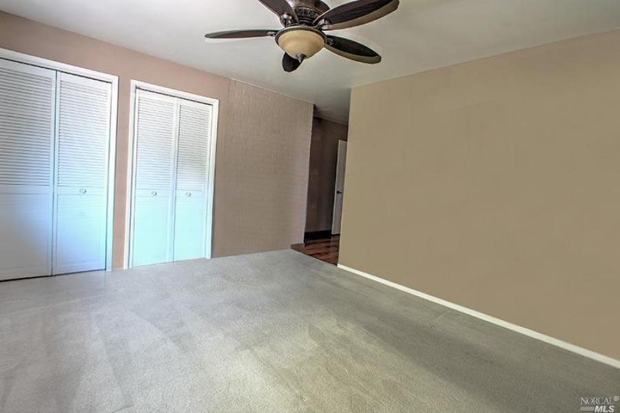 503 Oak Vista Place