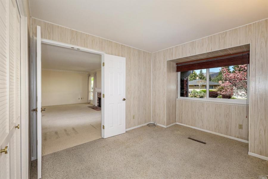 435 Meadowgreen Drive