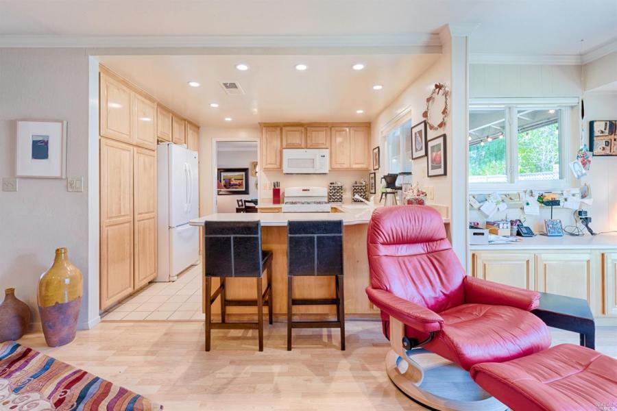 7002 Oakmont Drive