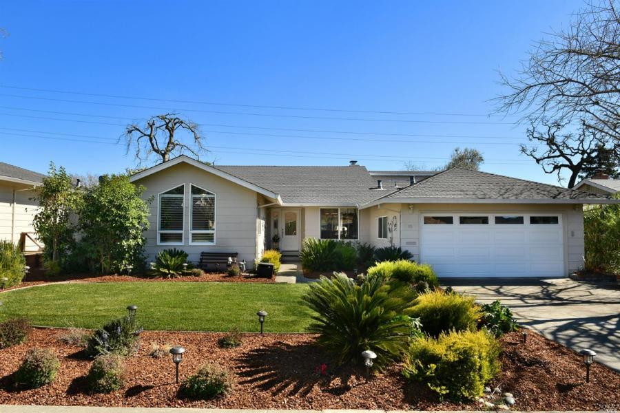 65 Autumn Leaf Drive