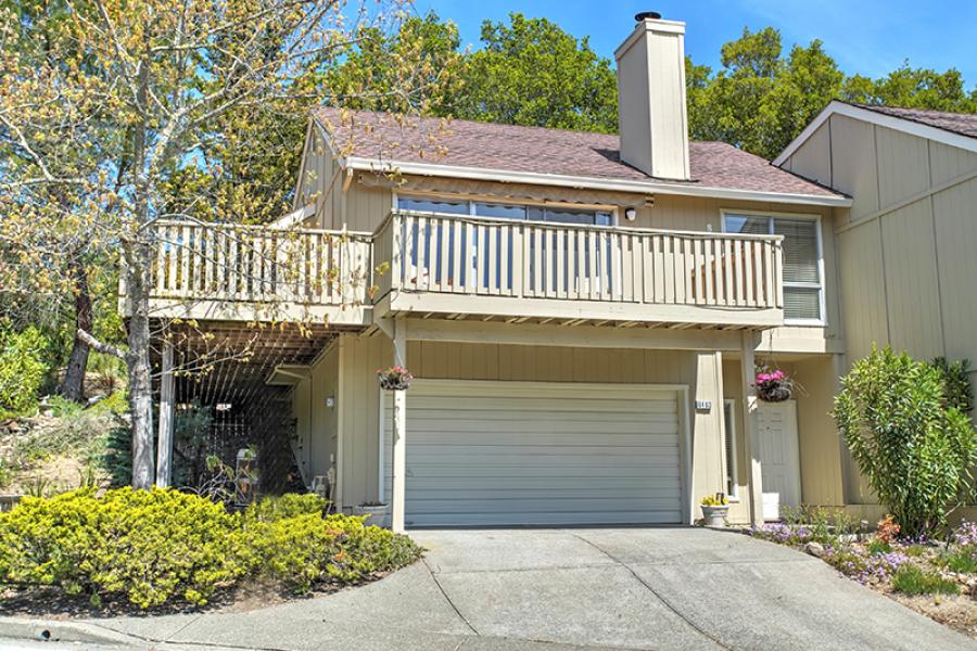 6463 Mesa Oaks Court
