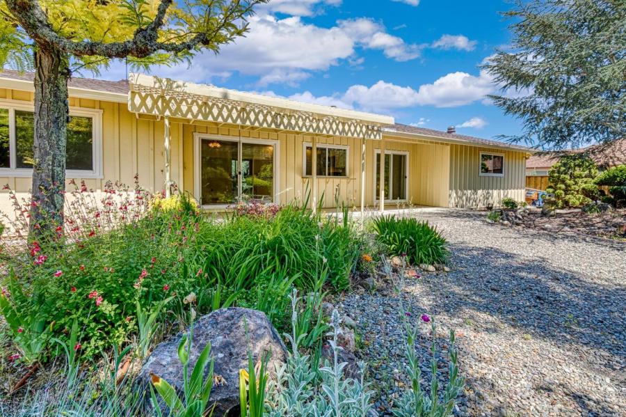 7358 Oakmont Drive