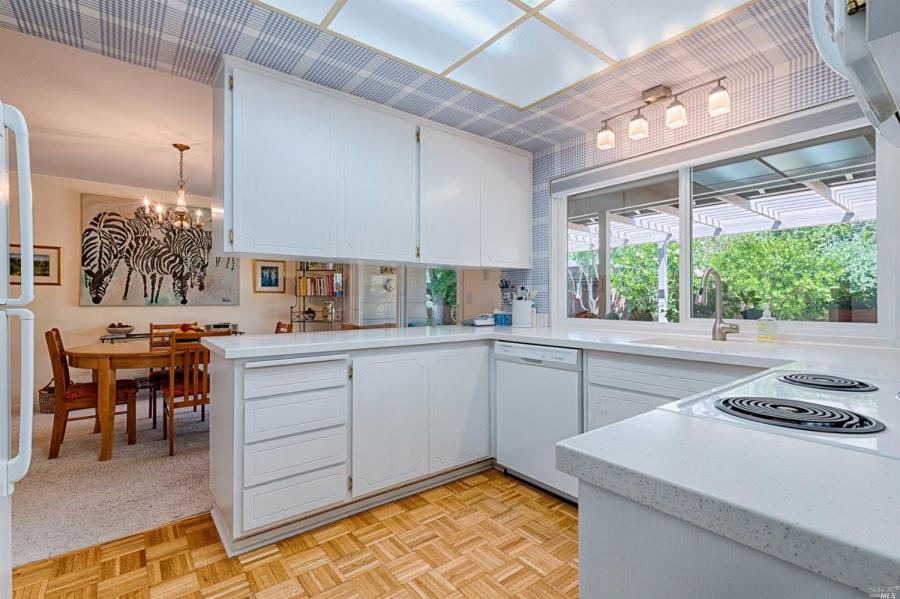 200 Mockingbird Circle