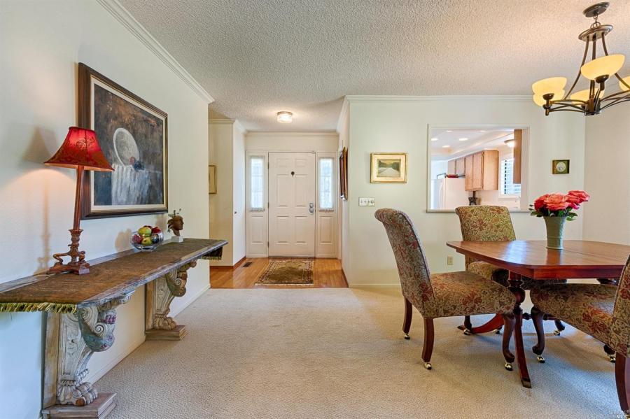 8846 Hood Mountain Circle