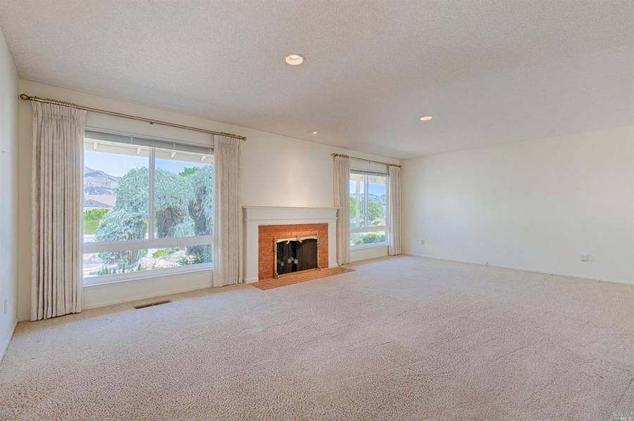 7358 Oakmont Drive