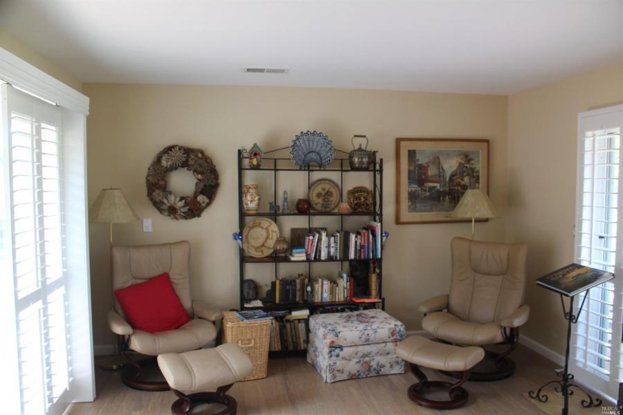 313 Greenfield Circle
