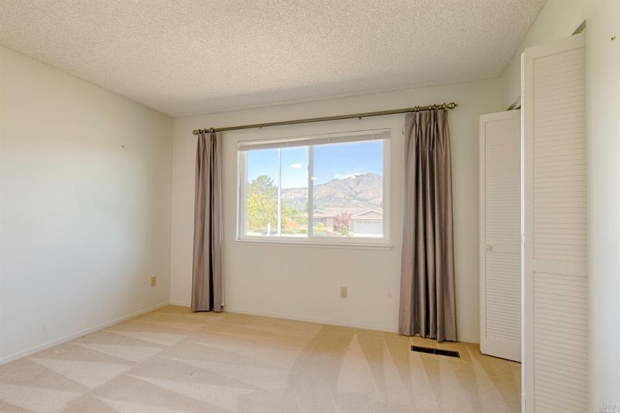 7358 Oakmont Drive