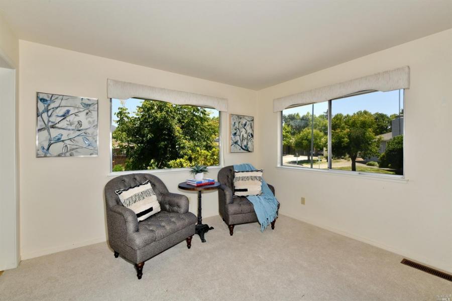 493 Oak Vista Court